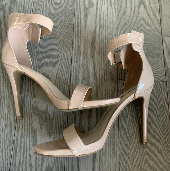 Beautiful Nude Heels😍💫 - Picture 1 of 9
